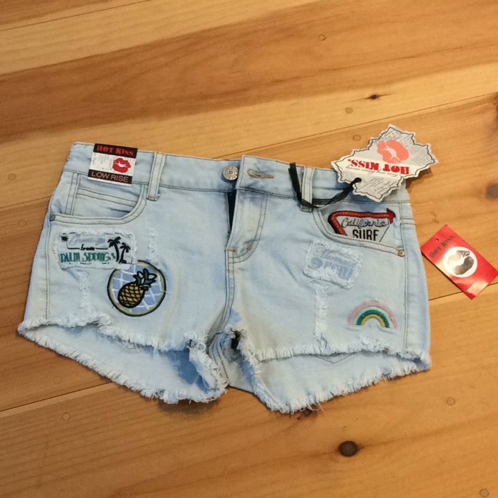 Hot Kiss low rise shorts